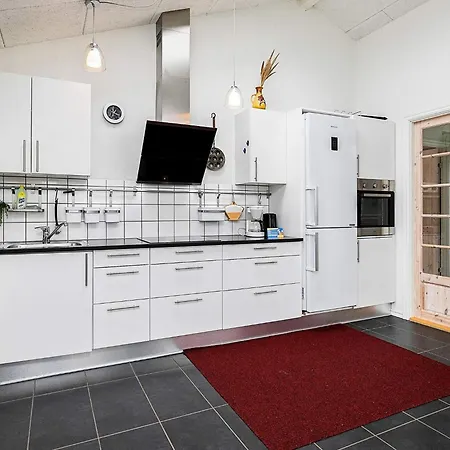 10 Person In Lokken-by Traum Løkken